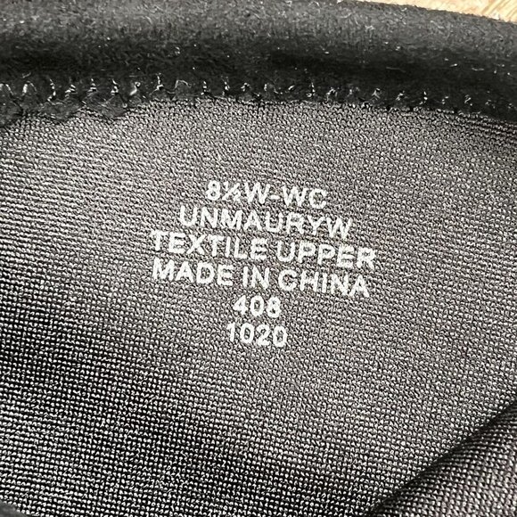 Unisa Maury Women's Over The Knee Boots Black Faux Suede size 8.5W - Picture 5 of 10